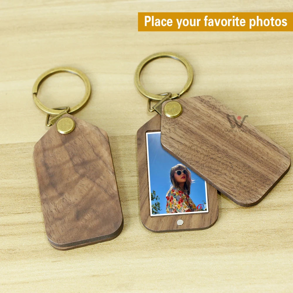 Personalized Classic Wooden Keychain - Custom Engraved Photo Holder for Thoughtful Valentine's Day Gifts